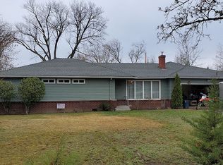 424 S Groveland Ave, Medford, OR 97504