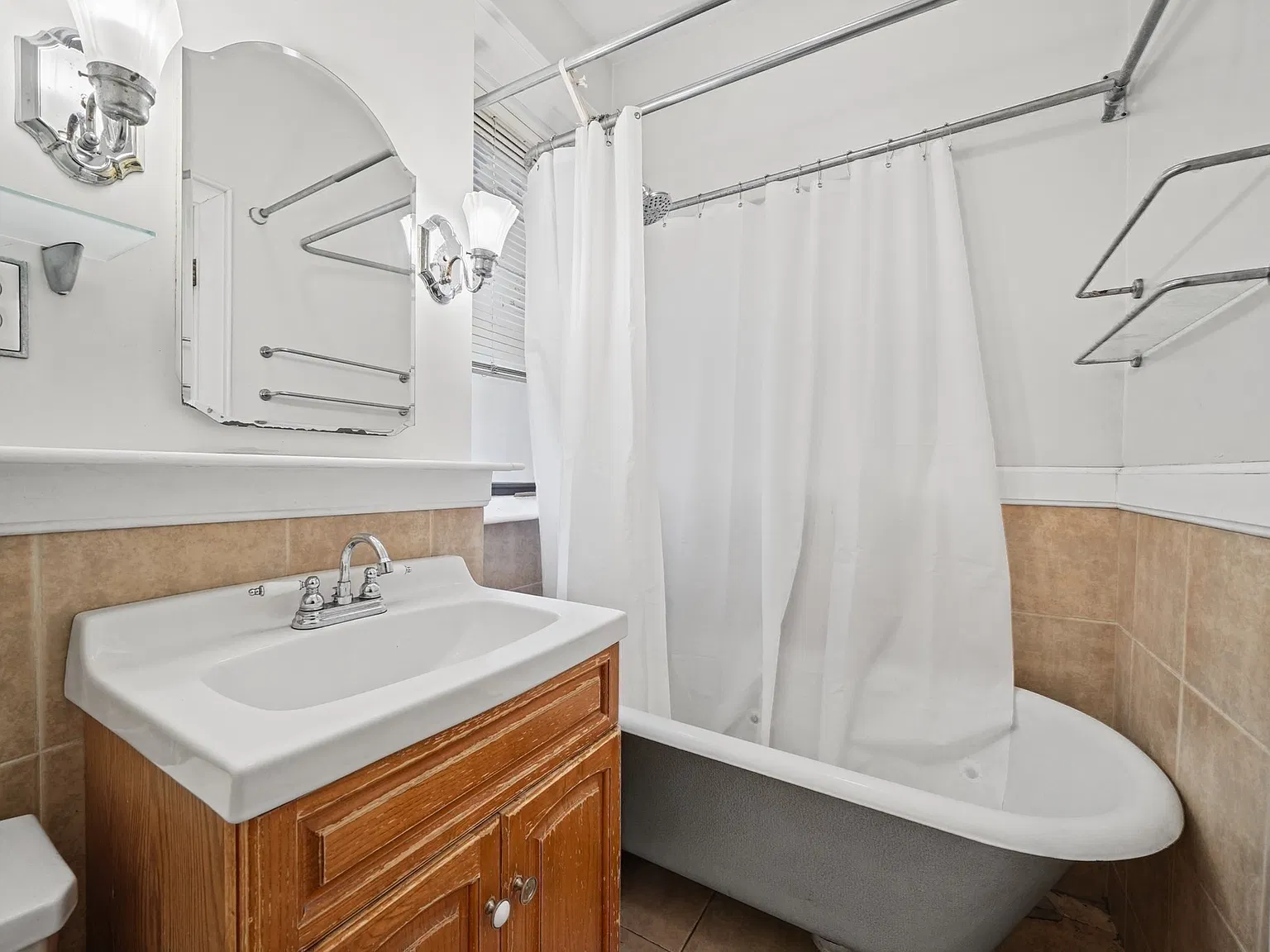 2 bed, 1.0 bath, 700 sqft, $2,650 — Photo 4