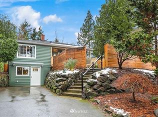 2330 NE 103rd St, Seattle, WA 98125