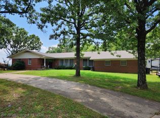112 Hillcrest Dr, Heavener, OK 74937