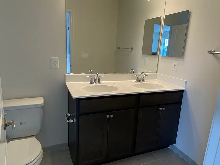 225 Jenkins Way #21 — Photo 8