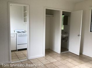 2902 Varsity Cir APT 2, Honolulu, HI 96826