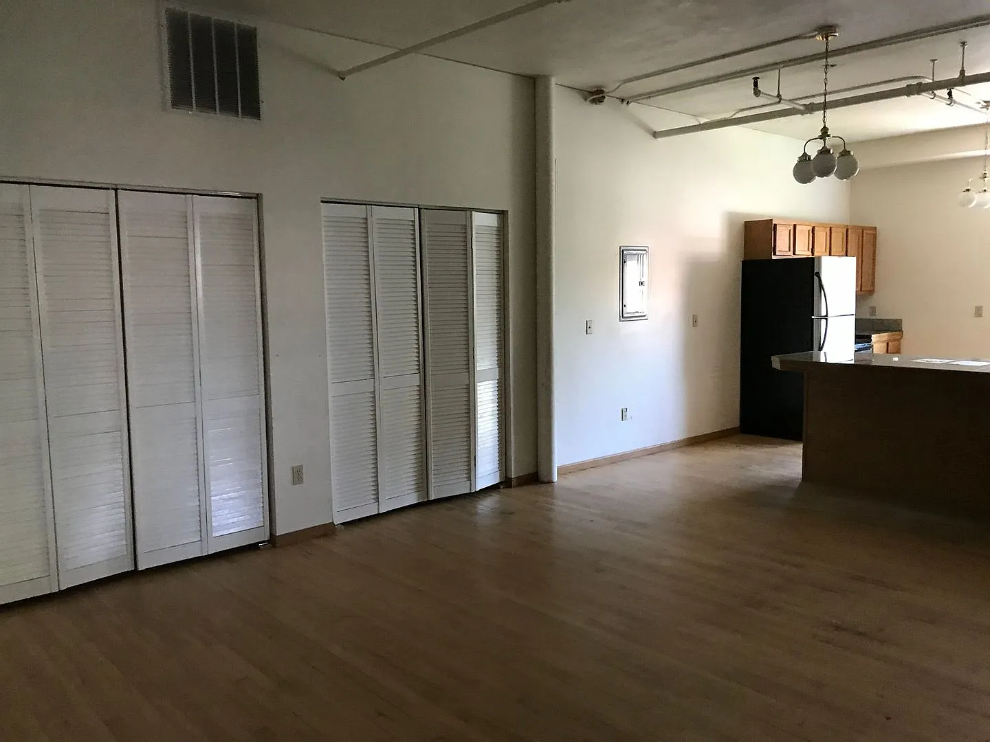 Old JCPenney Bldg Apartments — Photo 4