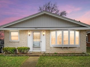 5661 S 29th St, Milwaukee, WI 53221