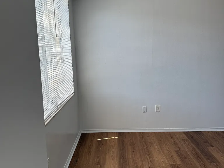 1750 NE 191st St #408 — Photo 24
