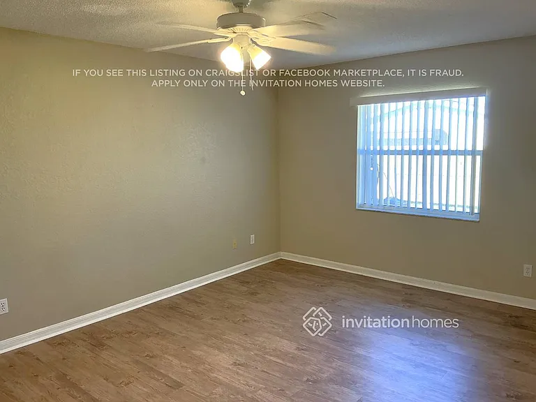 423 Azure Rd — Photo 7
