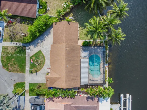 2917 McKinley St, Hollywood, FL 33020