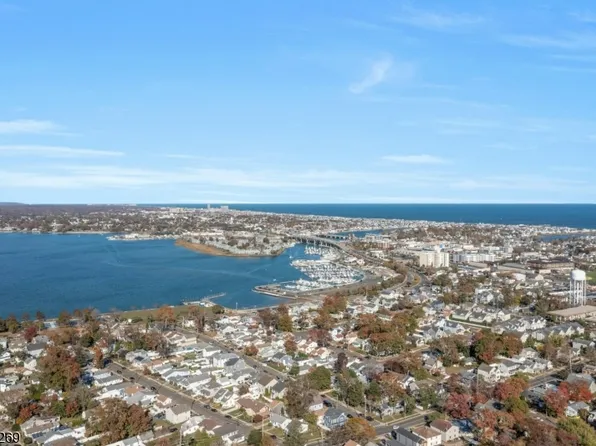 1630 Oakwood Rd, Wall Twp., NJ 07719