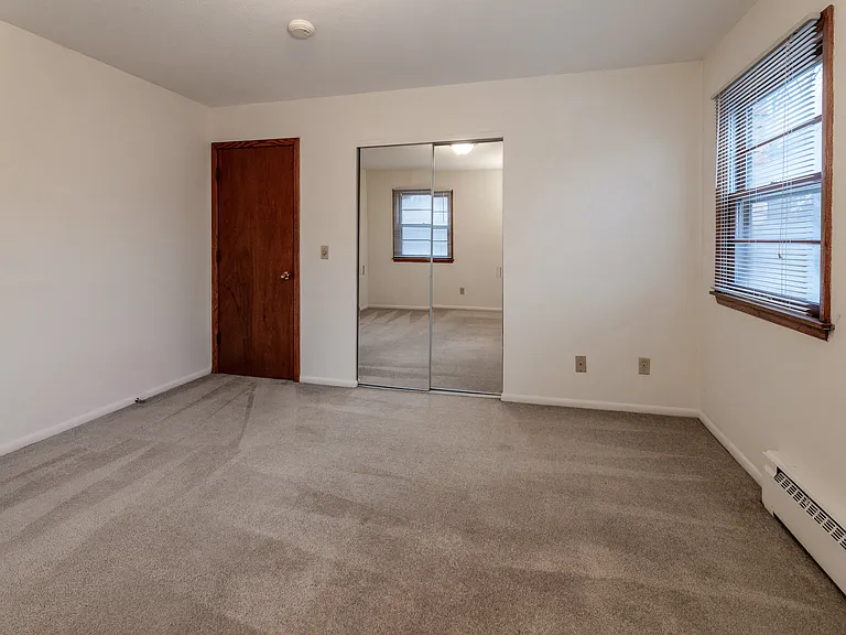 9106 Nicollet — Photo 15