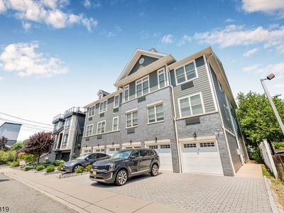 17 Cumbermeade Rd #301, Fort Lee, NJ, 07024