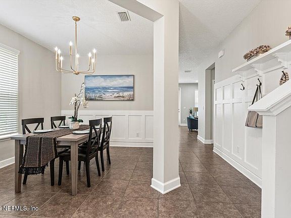 3rd image of 153 FOREST EDGE Drive