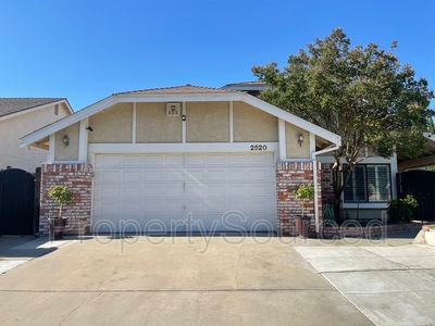2520 Meadow Oak Dr, Modesto, CA, 95355