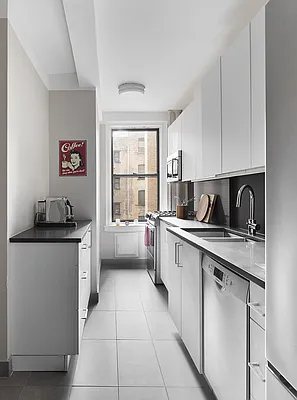 Rented by Compass | media 20