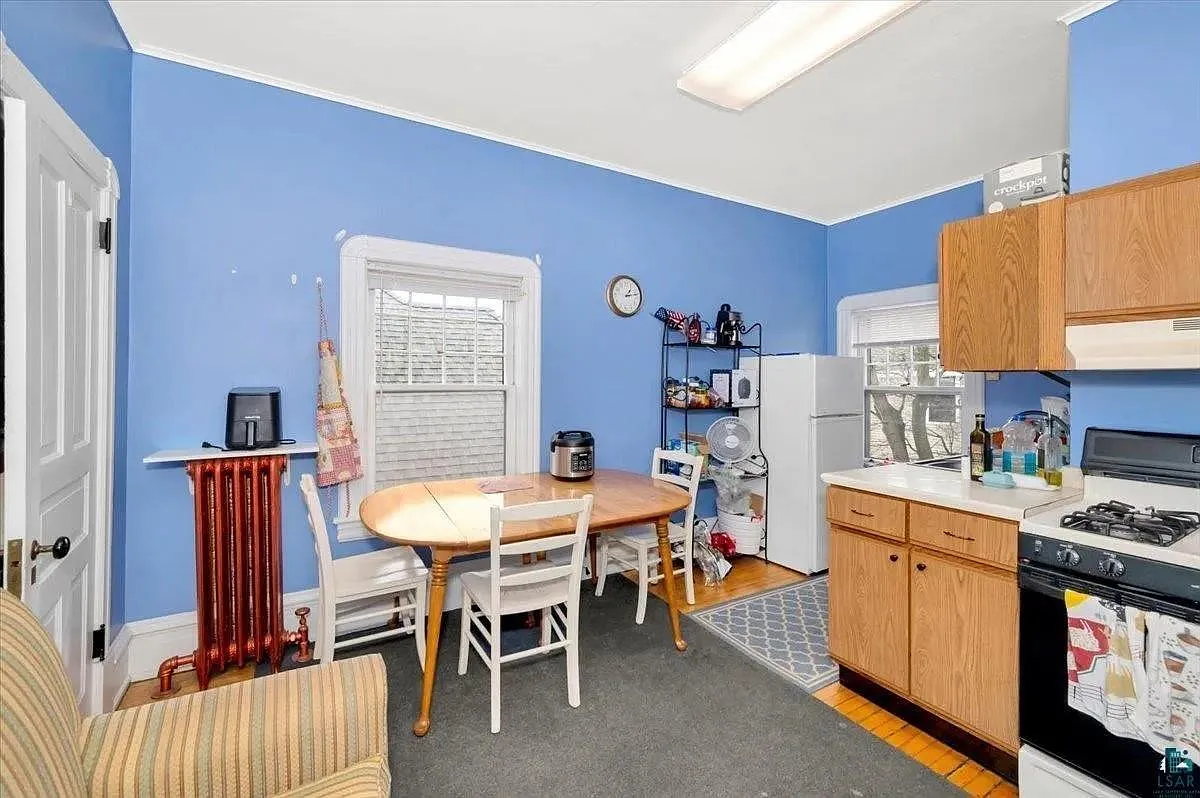 1530 Jefferson St — Photo 2