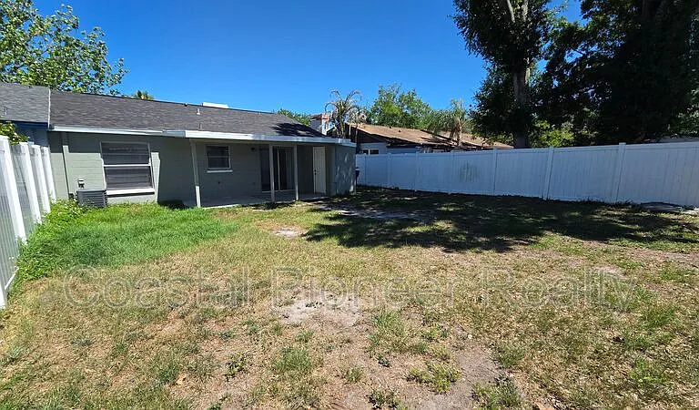 1242 Coolmont Dr — Photo 26