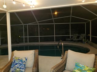 225 22nd Ave NE, Saint Petersburg, FL 33704