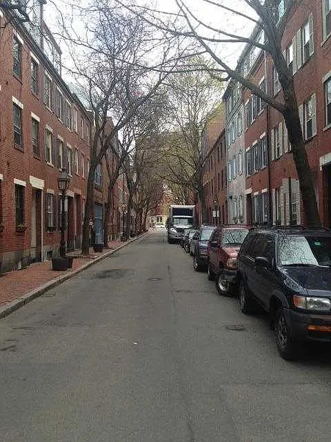 1 bed, $2,500 — Photo 2