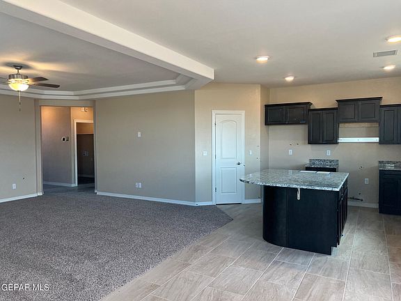 3rd image of 5993 Dalhart Dr