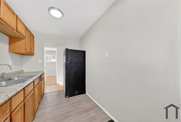 146 Grampian Rd — Photo 13