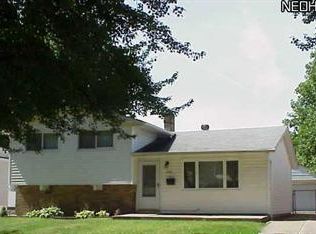4406 Starlight Dr, Cleveland, OH 44109