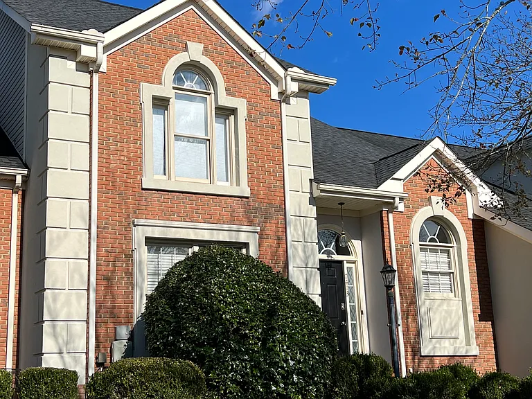 7413 Hamilton Run Dr — Photo 2