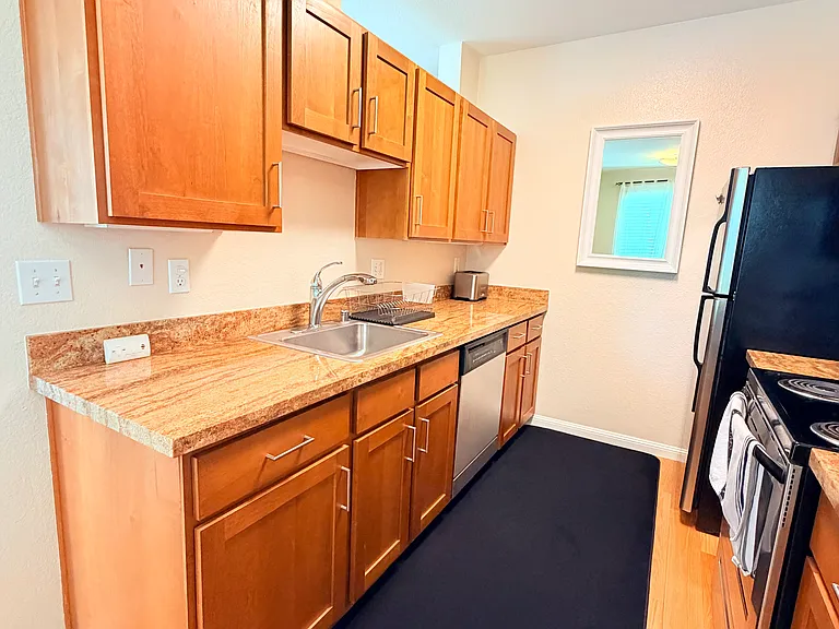 67 Schooner Ct — Photo 6