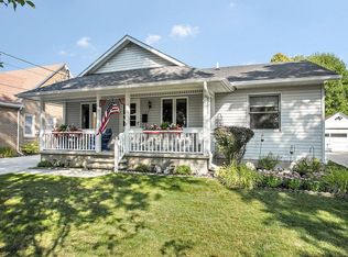 1139 N 17th St, Manitowoc, WI 54220