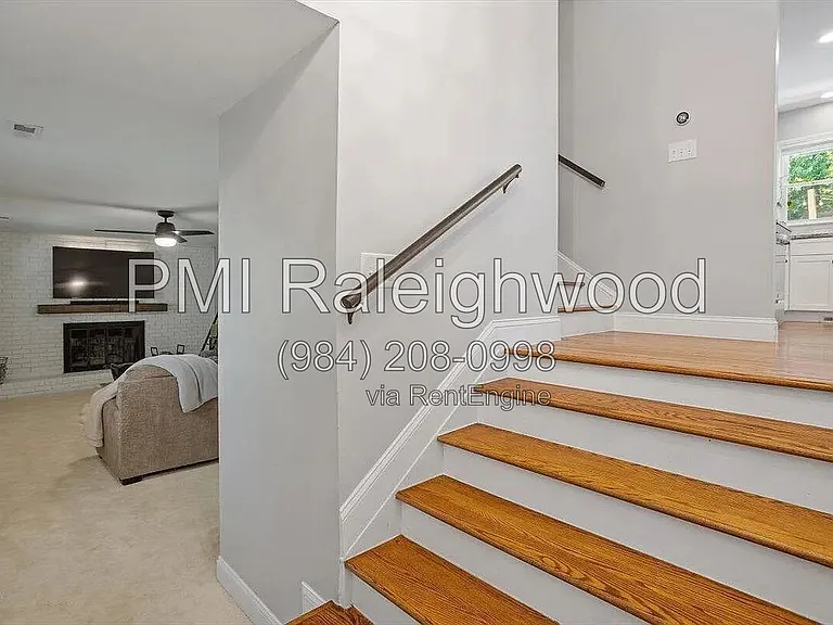 5408 Farley Dr #3 — Photo 15