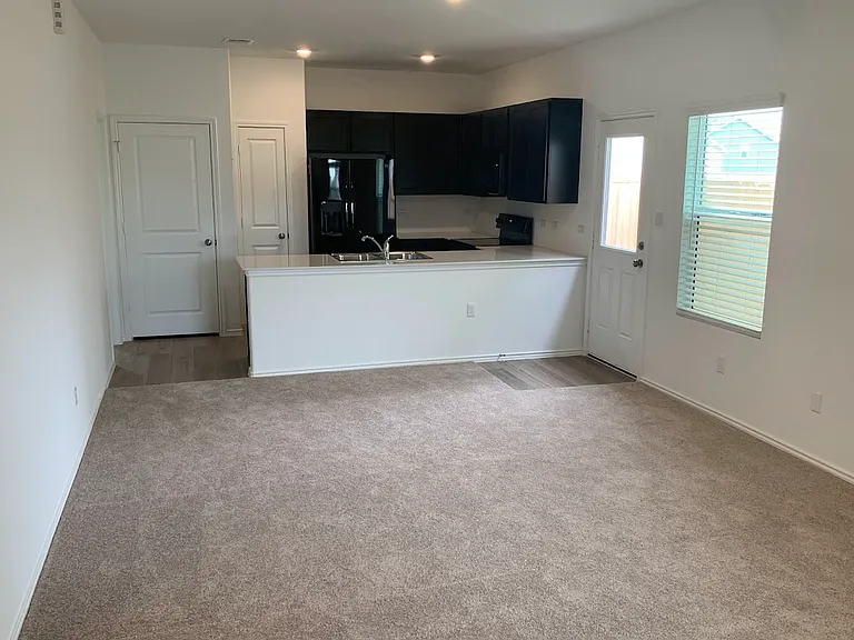 414 Bullhead Rd — Photo 3