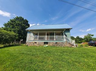 1872 Parsonsville Rd, Purlear, NC 28665