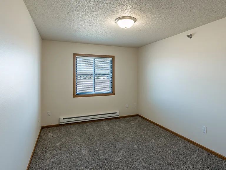 Parkside Apartments — Photo 8
