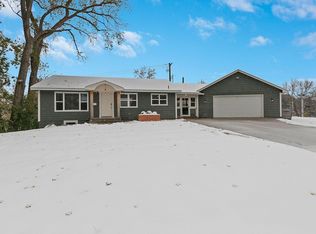 6400 Hampshire Pl N, Minneapolis, MN 55427