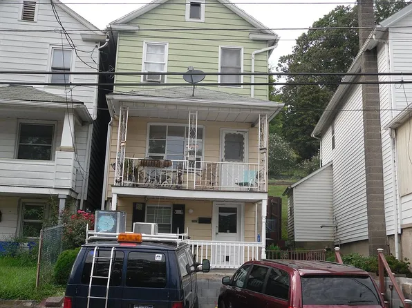 3104 S Main St, Hanover Township, PA 18706