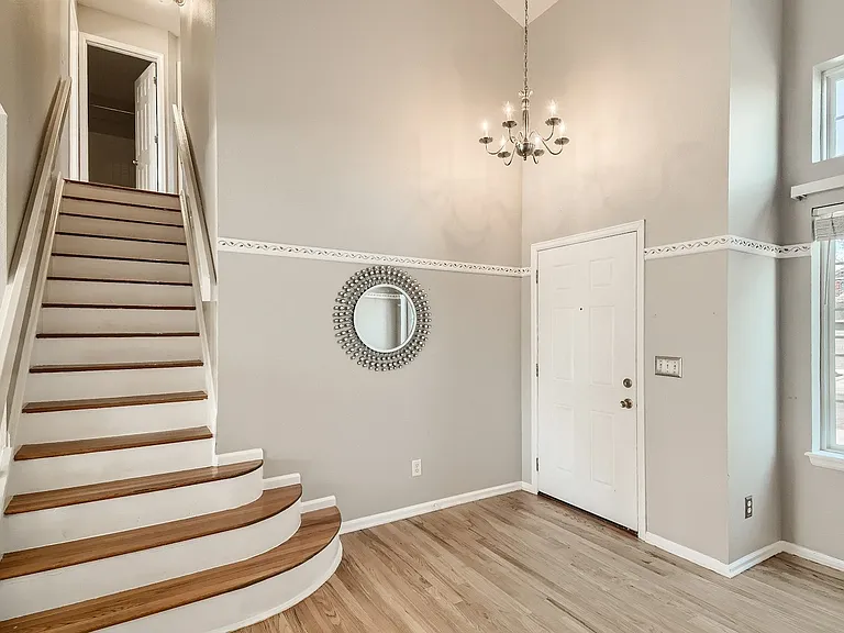5552 S Yakima St — Photo 17