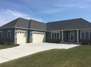 6708 Belmar Ave, Racine, WI 53402