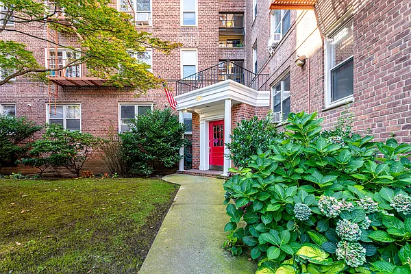 Sold by James Development Corp | media 20