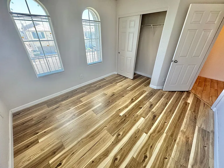 4972 W Moberly Ave — Photo 11