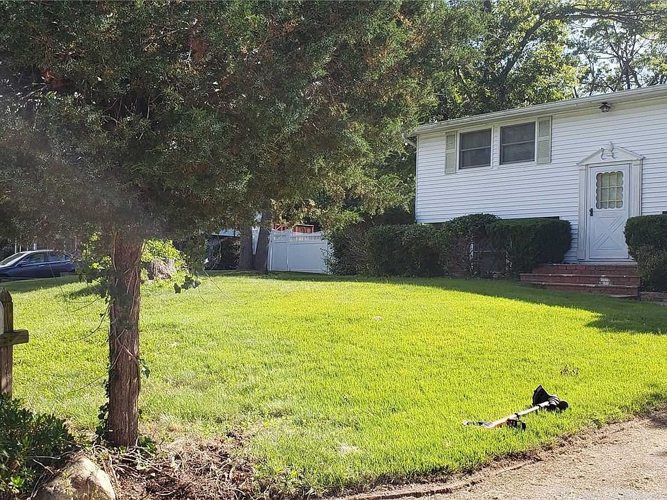 1st image of 65 Fireside Ln