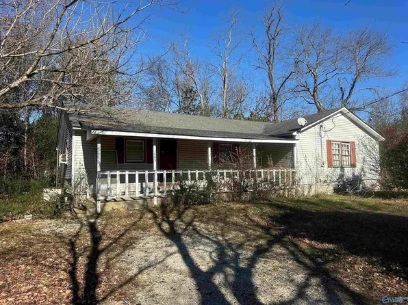 1603 Ready Section Rd, Hazel Green, AL 35750