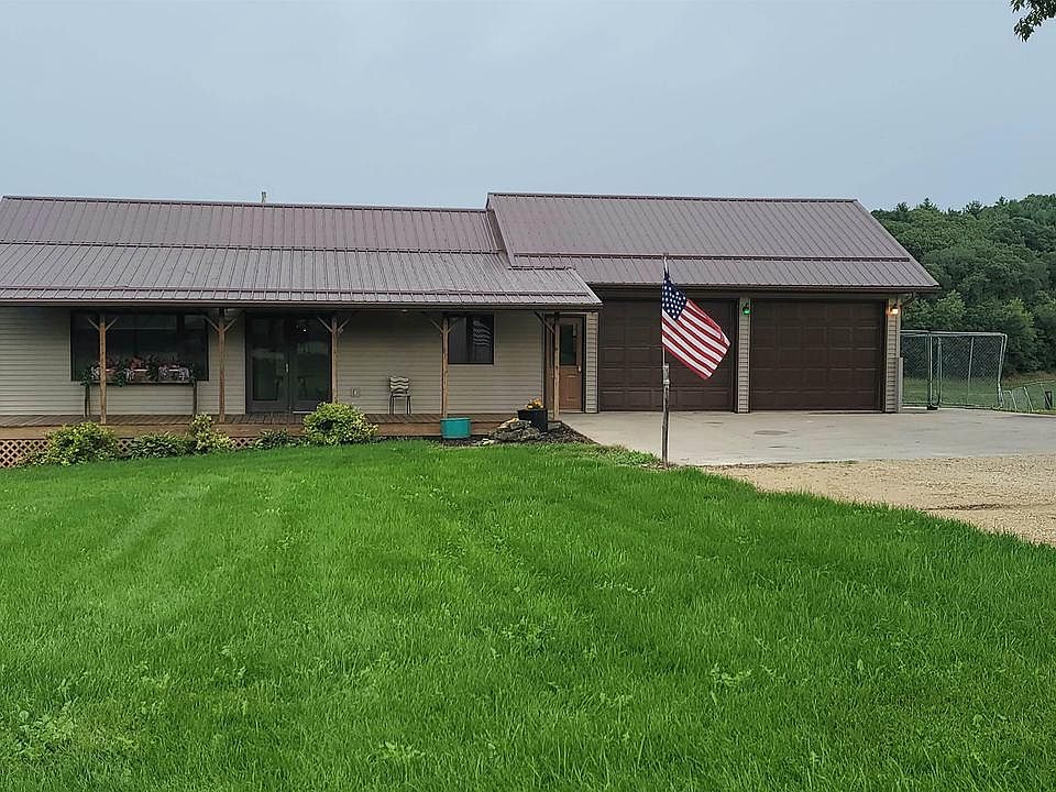 15682 Pine Tree Rd, Highland, WI 53543 MLS 1942761 Zillow