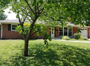 317 Longview Dr, Belleville, IL