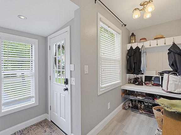 2nd image of 38 Dexter Ave