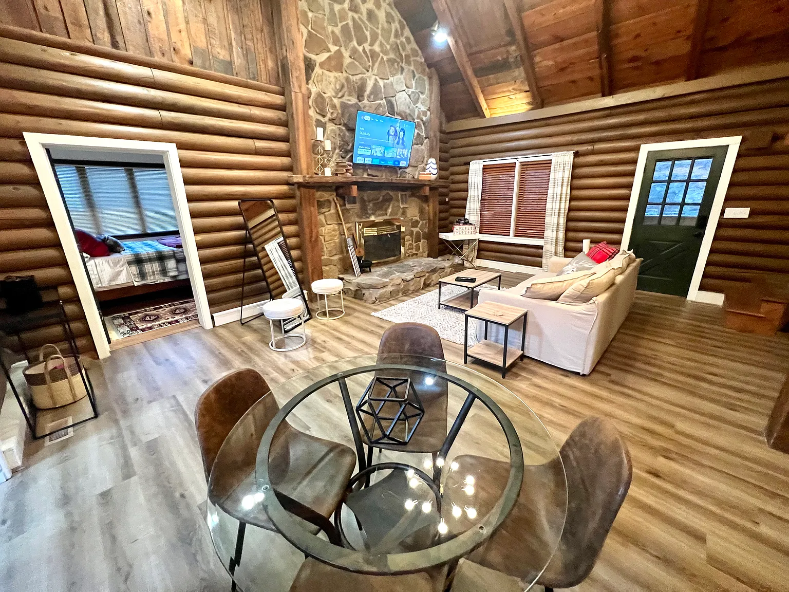 2 bed, $1,750 — Photo 3