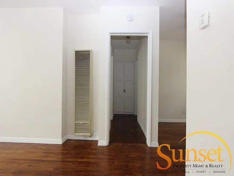 4419 Illinois St #4419 — Photo 3