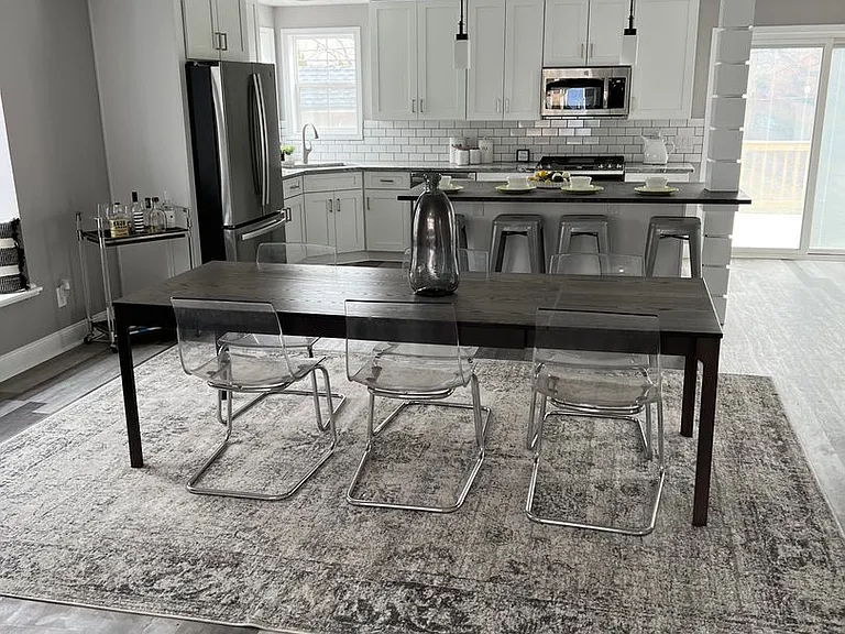 1457 Coutant Ave — Photo 4