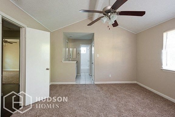 5th image of 1209 W Castlewood Ave