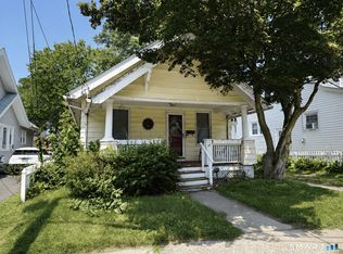 73 Hawthorne Ave, Hamden, CT 06517