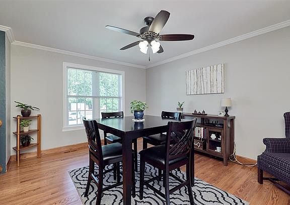 5th image of 4110 Wenzel Ln