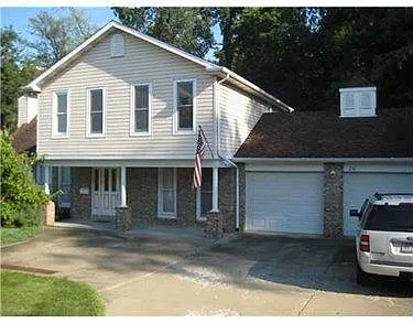 36 Andrade St photo 1