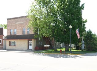 10 Main St E, Elgin, MN 55932